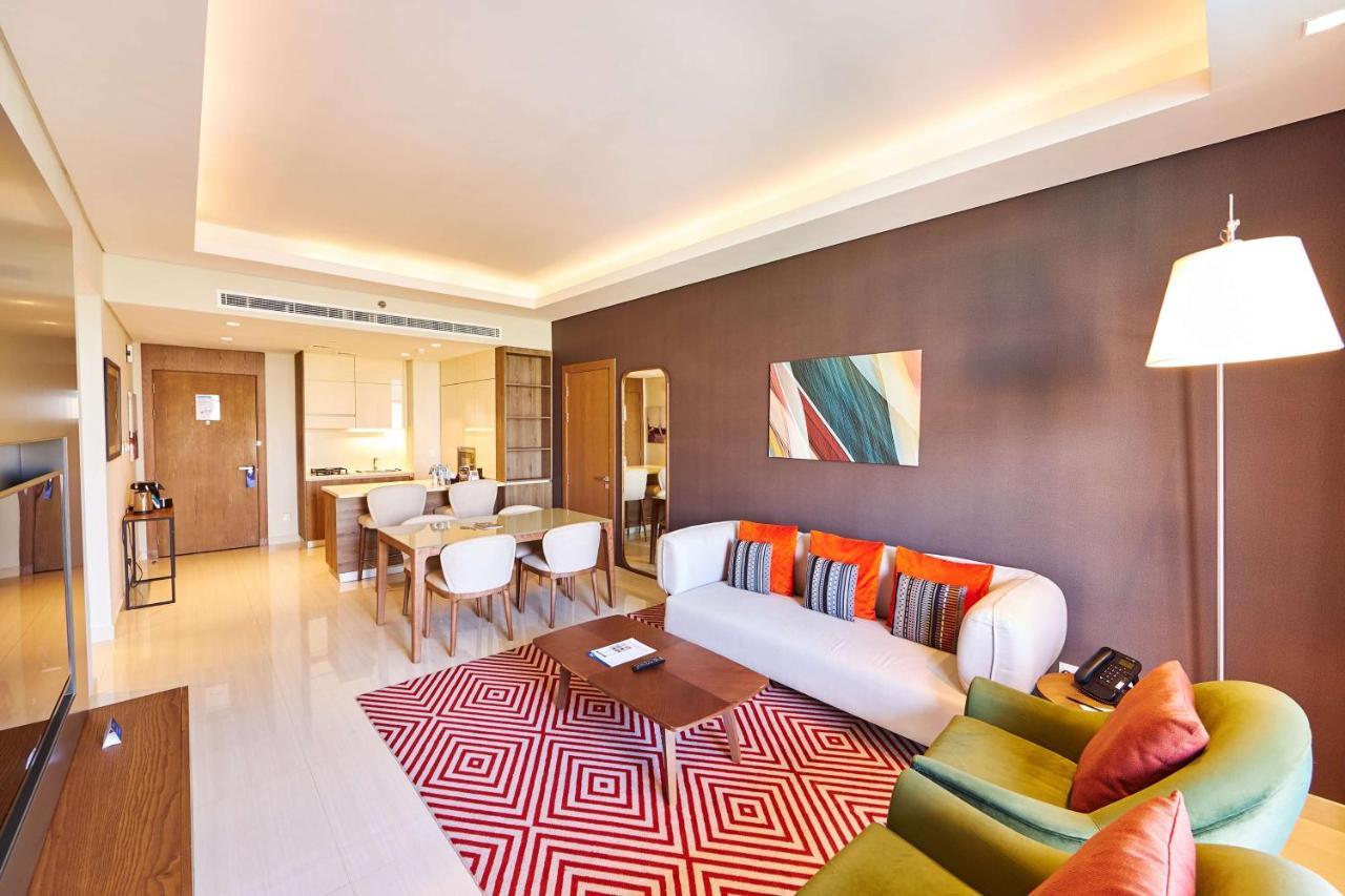 Radisson Blu Hotel Apartment Dubai Silicon Oasis Exterior photo