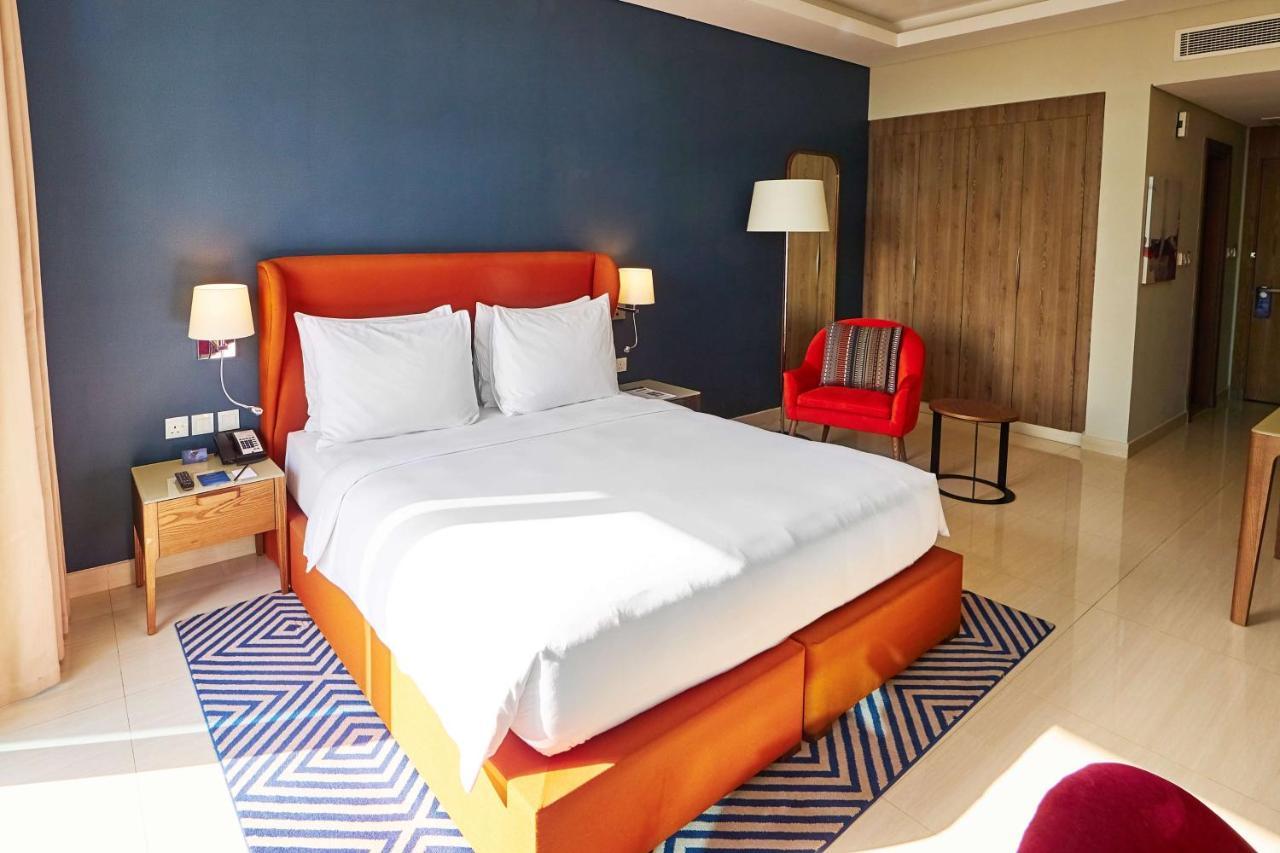 Radisson Blu Hotel Apartment Dubai Silicon Oasis Exterior photo