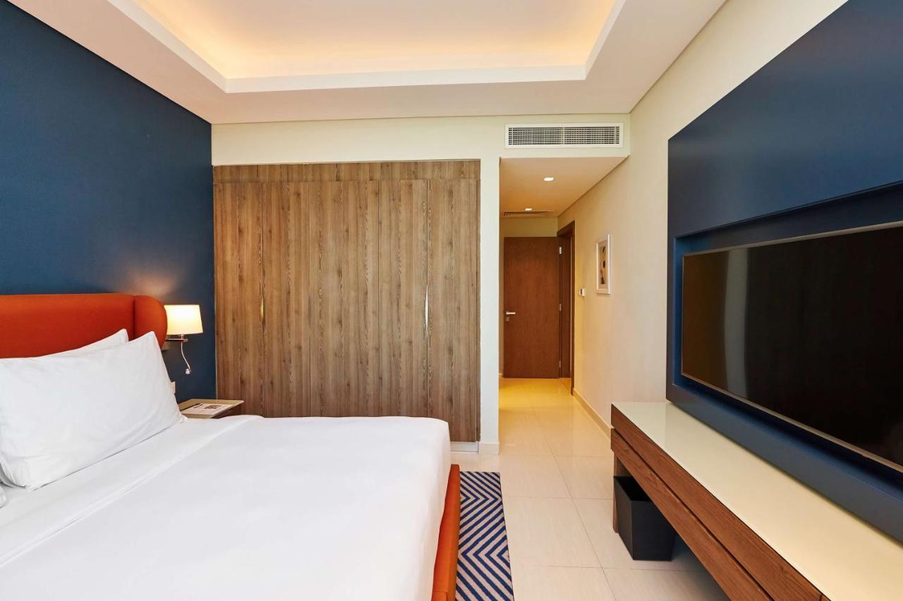Radisson Blu Hotel Apartment Dubai Silicon Oasis Exterior photo